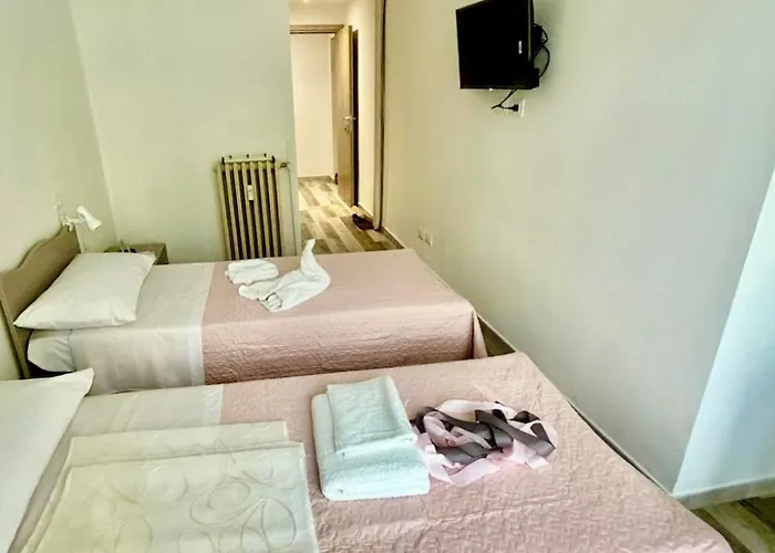 Casa Roxana 3*