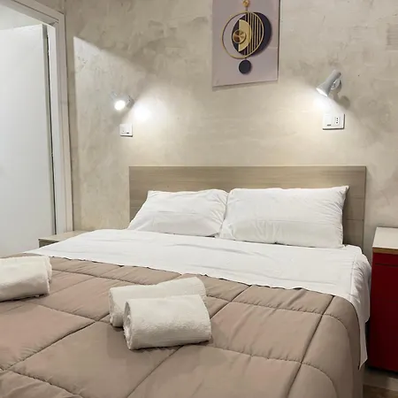 בית הארחה Casa Roxana