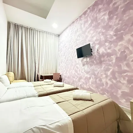 Konukevi Casa Roxana 3*